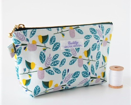 マチ付きファスナーポーチ 抗菌防臭＊鳥の親子 水色＊16㎝ファスナー