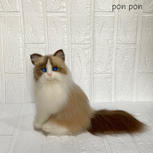 セール 登場から人気沸騰 猫 羊毛フェルト猫 ラグドール猫 リアル猫 羊毛フェルト pon pon 羊毛フェルト