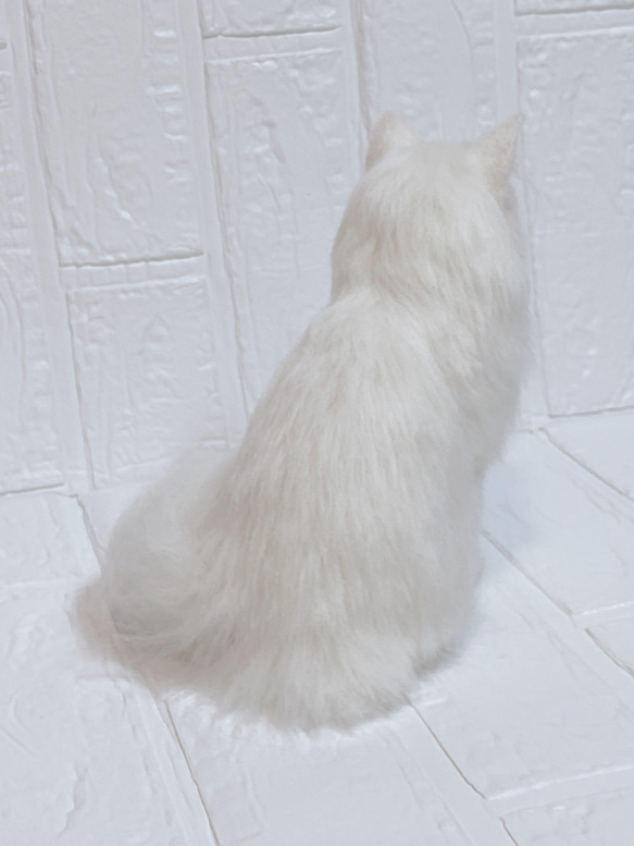 羊毛フェルト猫  白猫  長毛白猫   猫  リアル猫 10枚目の画像