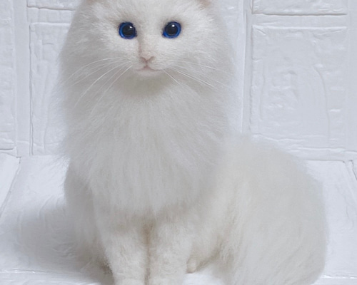 羊毛フェルト　猫　(期間限定7/24まで)　【おかえりの入り口】　白猫親子 羊毛フェルト 猫 (期間限定7/24まで) 【おかえりの入り口】 白猫
