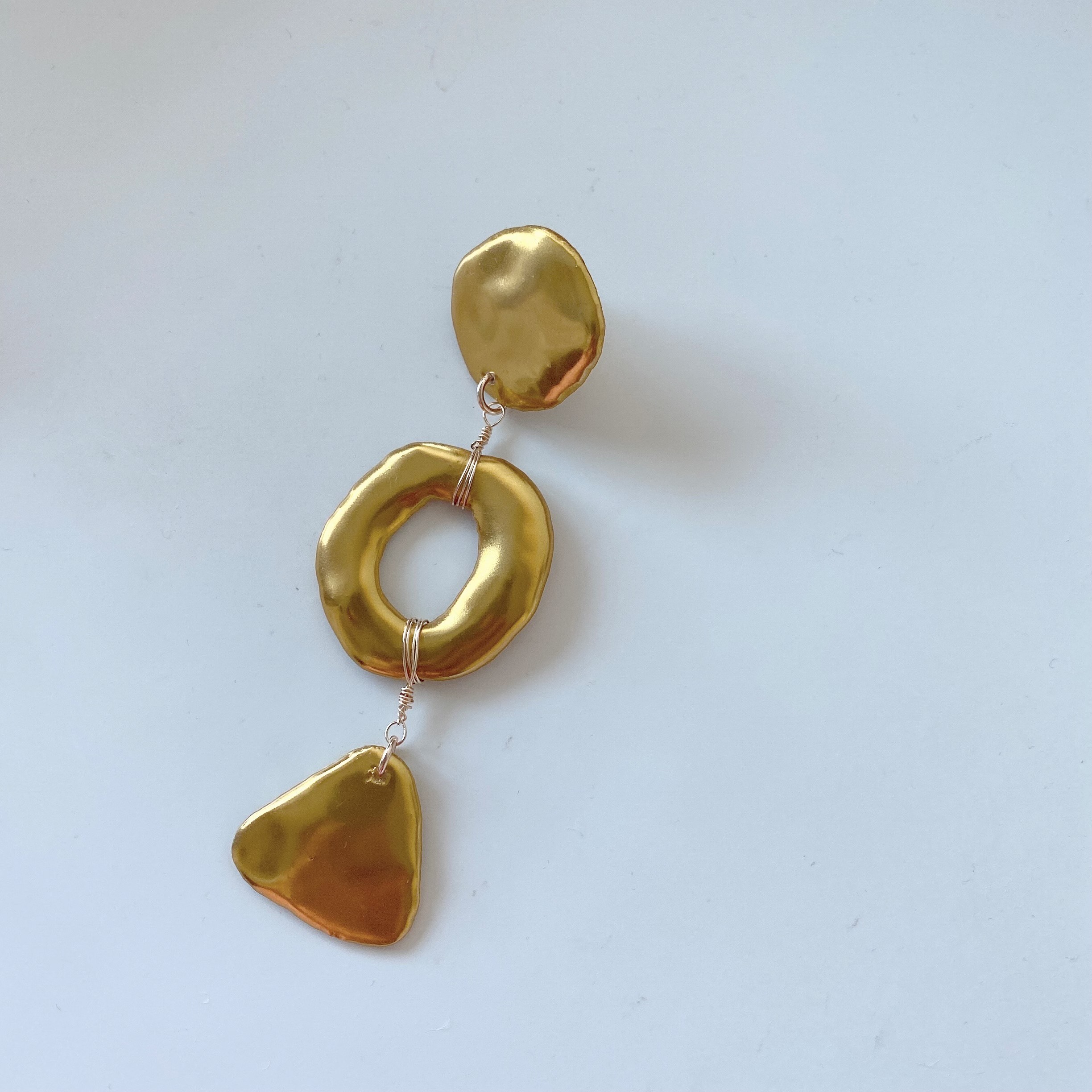 "片耳ピアス/イヤリング" Fluctuation （受注製作）