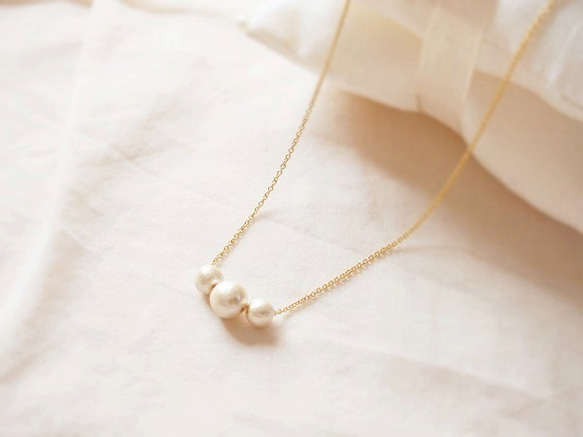 3 Cotton pearls ネックレス 1枚目の画像