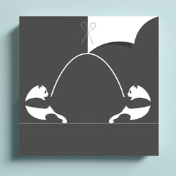白黒つけるパンダ　正方形キャンバスプリント・ファブリックパネル　モノクロアートを飾る 1枚目の画像