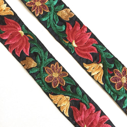 インド刺繍リボン ブラック 蓮 3枚目の画像