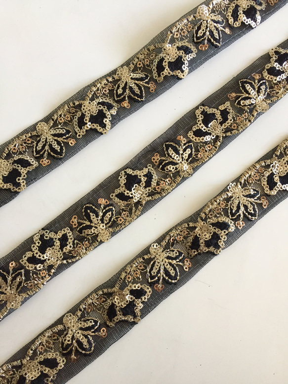 【50cm】インド刺繍リボン　スパンコール ブラック　 2枚目の画像