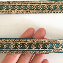 【50cm】インド刺繍リボン グリーンxゴールド　オーガンジー 2枚目の画像