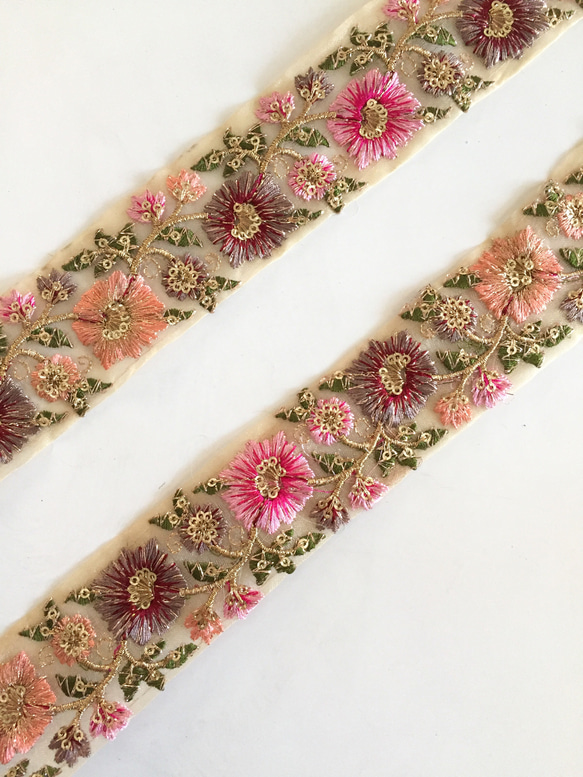 【50cm】インド刺繍リボン ベージュxピンク　オーガンジー 6枚目の画像
