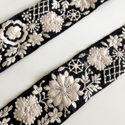 【50cm】インド刺繍リボン ブラック　シルク 3枚目の画像