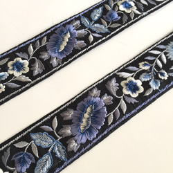 【50cm】インド刺繍リボン シルク　ブラックxブルー 3枚目の画像
