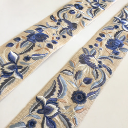 【50cm】インド刺繍リボン アイボリーxブルー　シルク　SS26 4枚目の画像