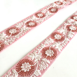 【50cm】インド刺繍リボン　ピンク　シルク　SS97 2枚目の画像
