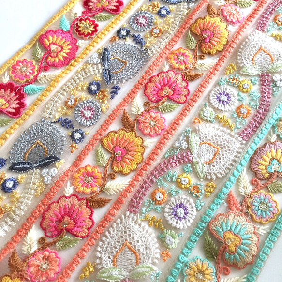 【SALE ♡*75cmカット】インド刺繍リボン ライトブルーxパープル　ネット 6枚目の画像