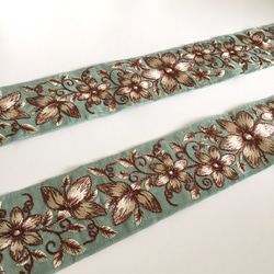 【50cm】インド刺繍リボン　ライトグリーンxベージュ　シルク　GS227 3枚目の画像
