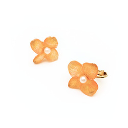 橙色繡球花造型耳針 第3張的照片