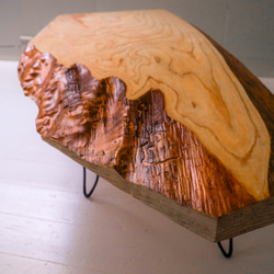 杉の一枚板 折りたたみコーヒーテーブル 3枚目の画像
