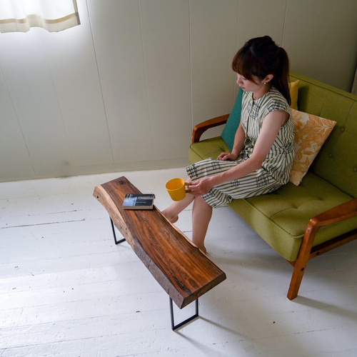 手渡しのみ】タガヤサン一枚板座卓 手渡しのみ】タガヤサン一枚板座卓