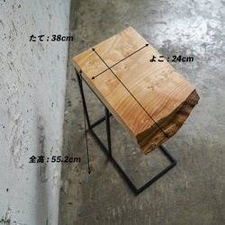 ミミ付き木材のサイドテーブル縦型 { 樹種:セイヨウハコヤナギ }　ベッドの隣のナイトテーブルや観葉植物などにも 10枚目の画像