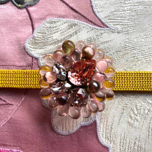 送料無料] 帯留め ピンク 帯留め yandanju 通販 10343345｜Creema  