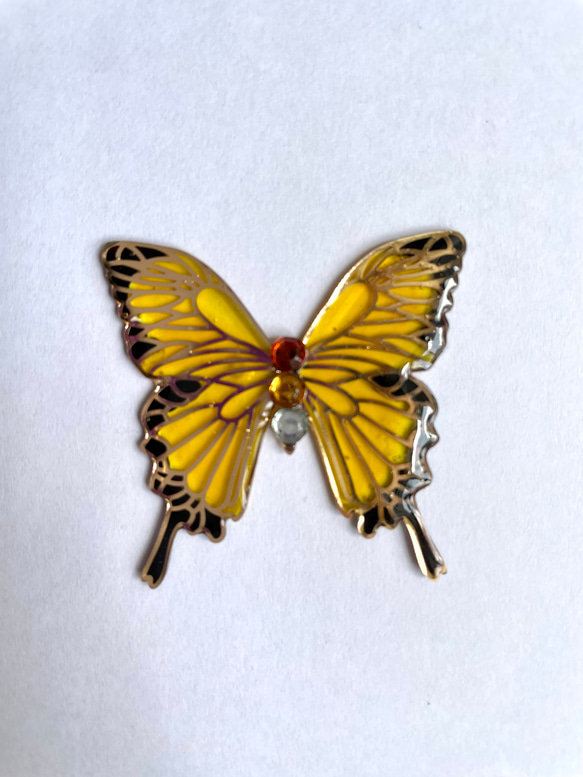 【再販】蝶のヘアクリップ 4枚目の画像