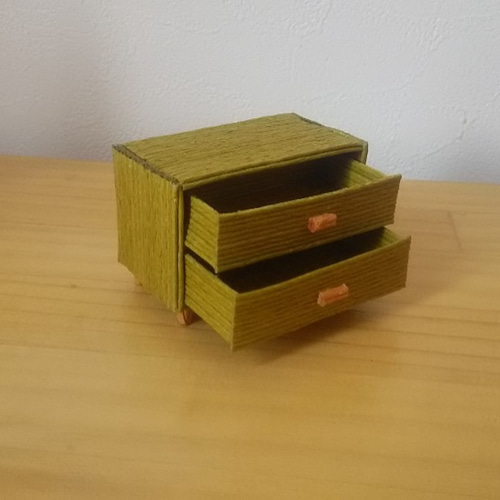緑色ミニチュア家具セット シルバニアファミリー昔の 緑の家具セット ミニチュア - メルカリ