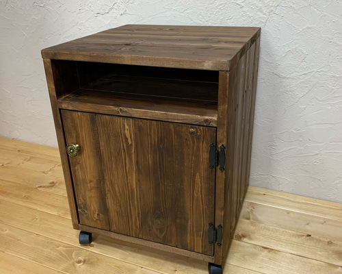 サイドテーブル　キャビネット ダークブラウン 1_65830292d6798cfb6071163fd7bd