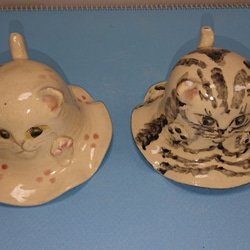 陶器の逆さ猫カップ小鉢 2枚目の画像