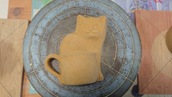 猫の似顔絵を陶器に！　「オーダーのマイ猫写真にてデッサン」 3枚目の画像