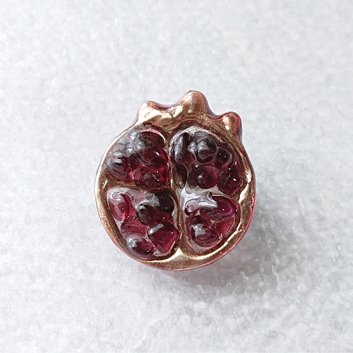 No.75 柘榴石もりもりの柘榴 ブローチ 天然石(ガーネット)使用 ザクロ