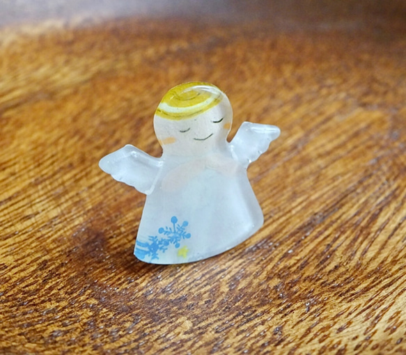 【Creema限定】ブローチ・聖夜の天使 2枚目の画像