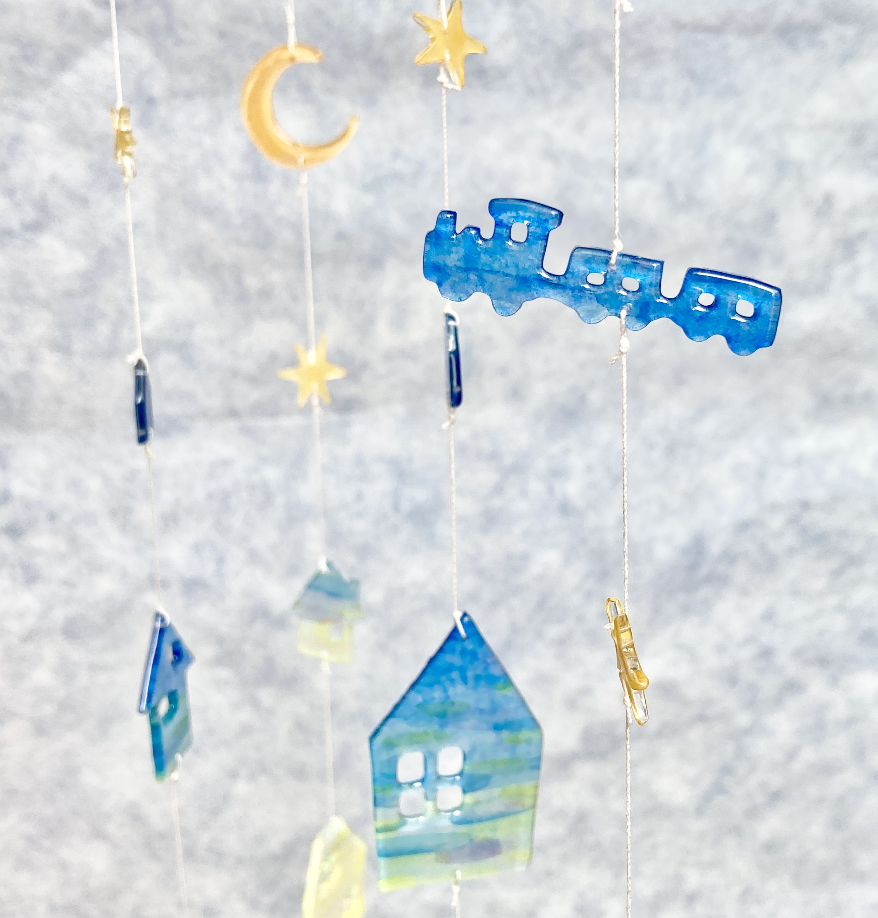 モビール・夜明け前《特集掲載》