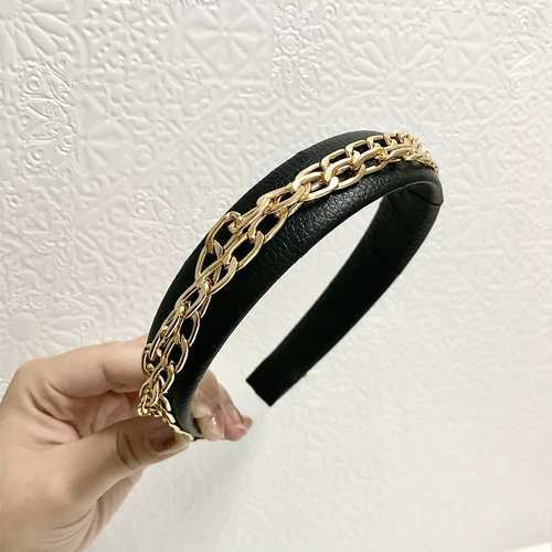 チェーンとレザーカチューシャ(ゴールド&ブラック) カチューシャ an