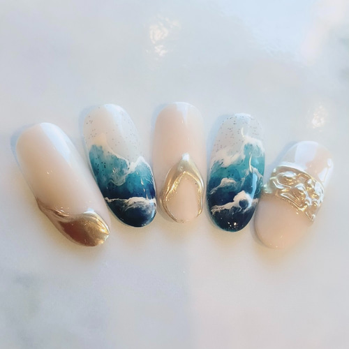 ニュアンス波ネイル ネイルチップ（つけ爪） ルチア 通販｜Creema  