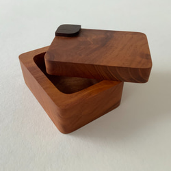 木製彫刻ボックス 茶色 plusnao ウッドボックス 木製 小物入れ 木箱 アクセサリーケース