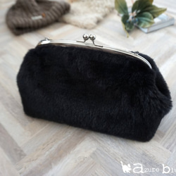 冬の新作＊なめらかファーのがま口バッグ　ブラック【受注製作】 1枚目の画像