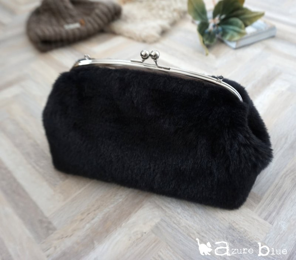 冬の新作＊なめらかファーのがま口バッグ　ブラック【受注製作】 1枚目の画像