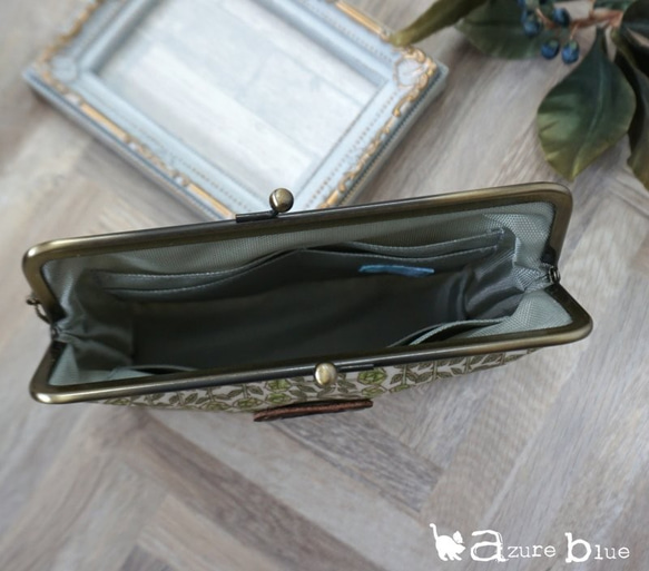 ⋆がま口通帳ケース リバティ Sleeping Rose ティーグリーン 3枚目の画像