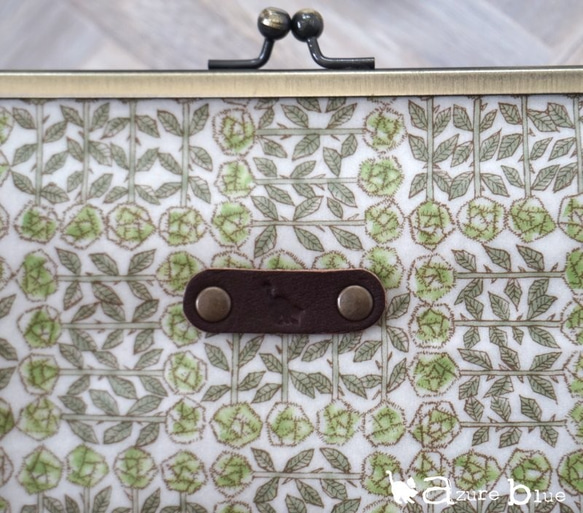 ⋆がま口通帳ケース リバティ Sleeping Rose ティーグリーン 5枚目の画像