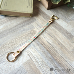 バッグキーホルダー リバティ Adelajda（アデラジャ）ピンクブルー 2枚目の画像