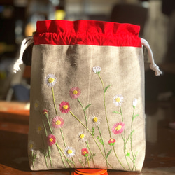 大きめサイズのスプレー菊の巾着袋 1枚目の画像