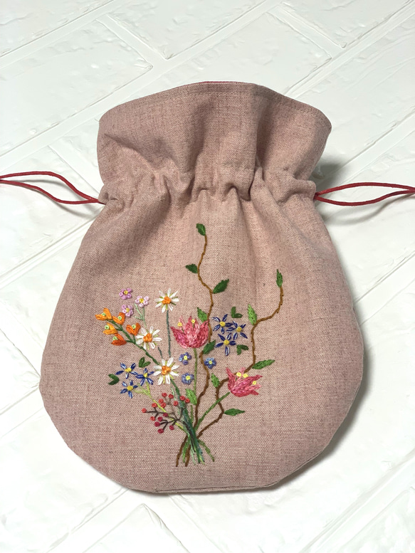 桃色の花刺繍の巾着 6枚目の画像