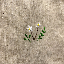 野の花刺繍のショルダーバック 4枚目の画像