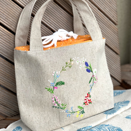大倉燁子 刺繍のれん 染の里おちあい 江戸更紗トートバッグ(赤