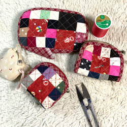 パッチワークキルトのコインパース 小銭入れ・コインケース 桃屋