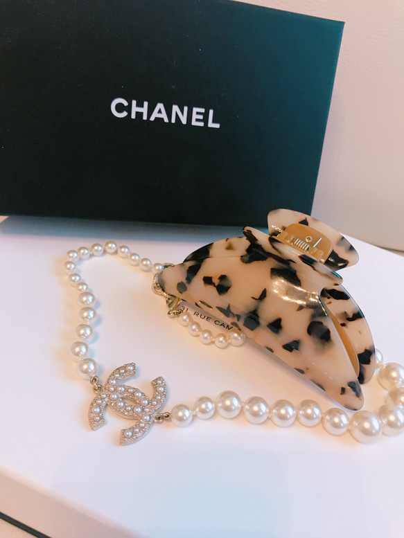 べっ甲　大サイズヘアクリップ強力髪の多い方フランス製パリ超高品質　マーブルべっこう　大人の女性へ 6枚目の画像