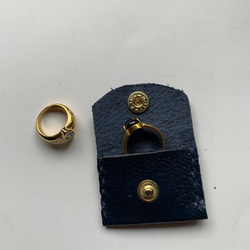 革のコイン、指輪、お薬入れ 10枚目の画像