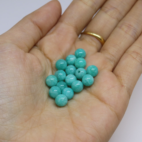 モザンビーク産アマゾナイト 約6mm 3粒 天然石 manifest stone