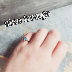 シルキーセージディライトスワロフスキークリスタルストーンピンキーリング　指輪 5枚目の画像