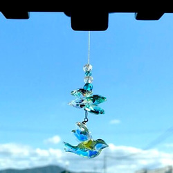 幸せの青い鳥 車用に、卓上用にサンキャッチャー　 スワロ 3枚目の画像