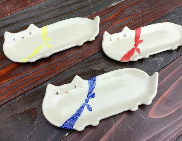 猫の長ザラ【スカーフ】 小皿 3枚目の画像