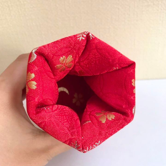 《２点セット》京都の布で作った和風小物入れ(布香合)【赤】 7枚目の画像
